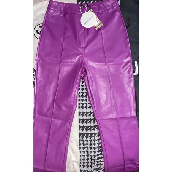 NEW BOOHOO - NEVER WORN‼️ Leather Look Split Hem Trousers US SIZE 6 UK SIZE 10 - Picture 4 of 9